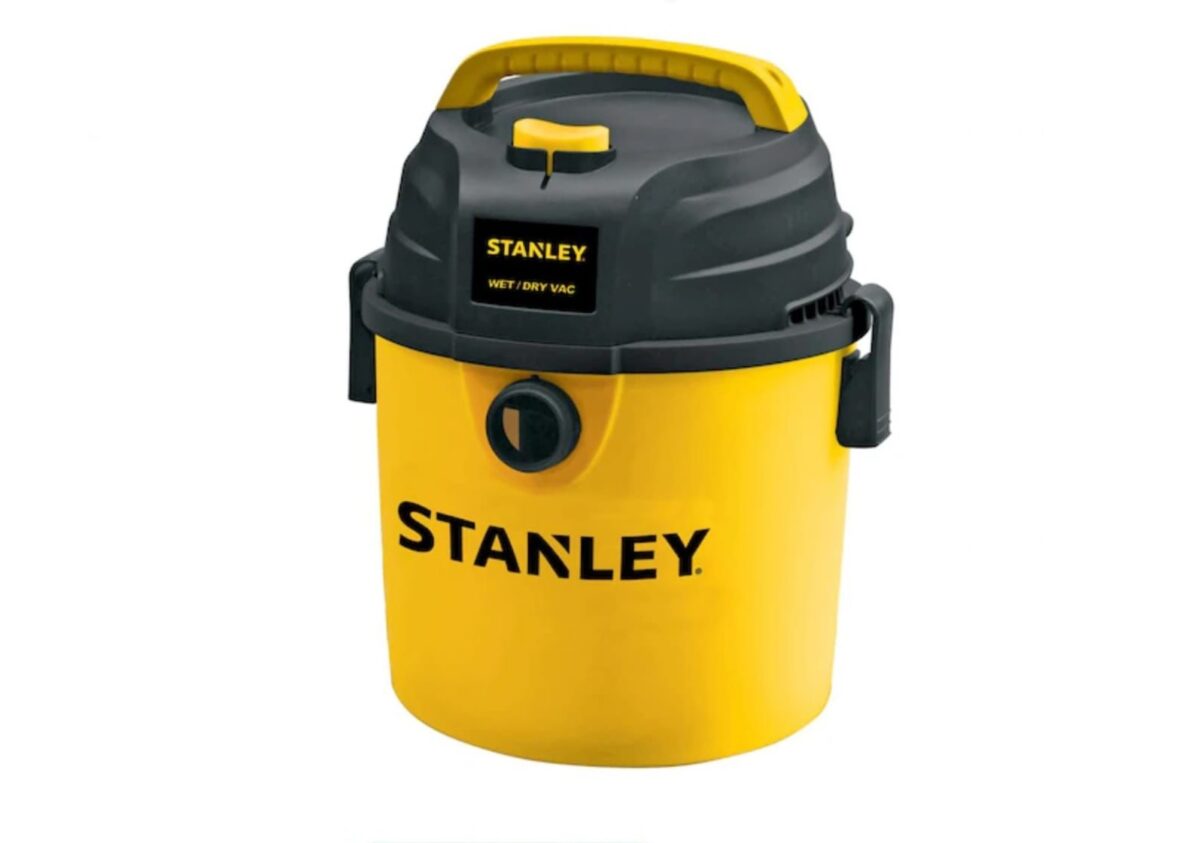 new vac3 Stanley Portable Wet/Dry Vacuum Cleaner - 2.5 gallon - Image 1