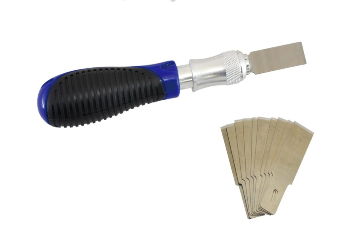astro scraper Astro Universal Razor Edged Scraper - Image 1