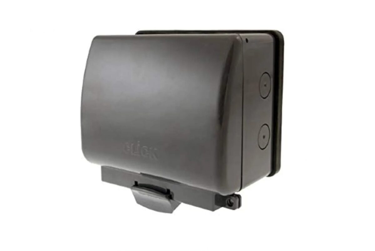 click 2 gang Click Outdoor 2 Gang Weatherproof Socket - Image 1