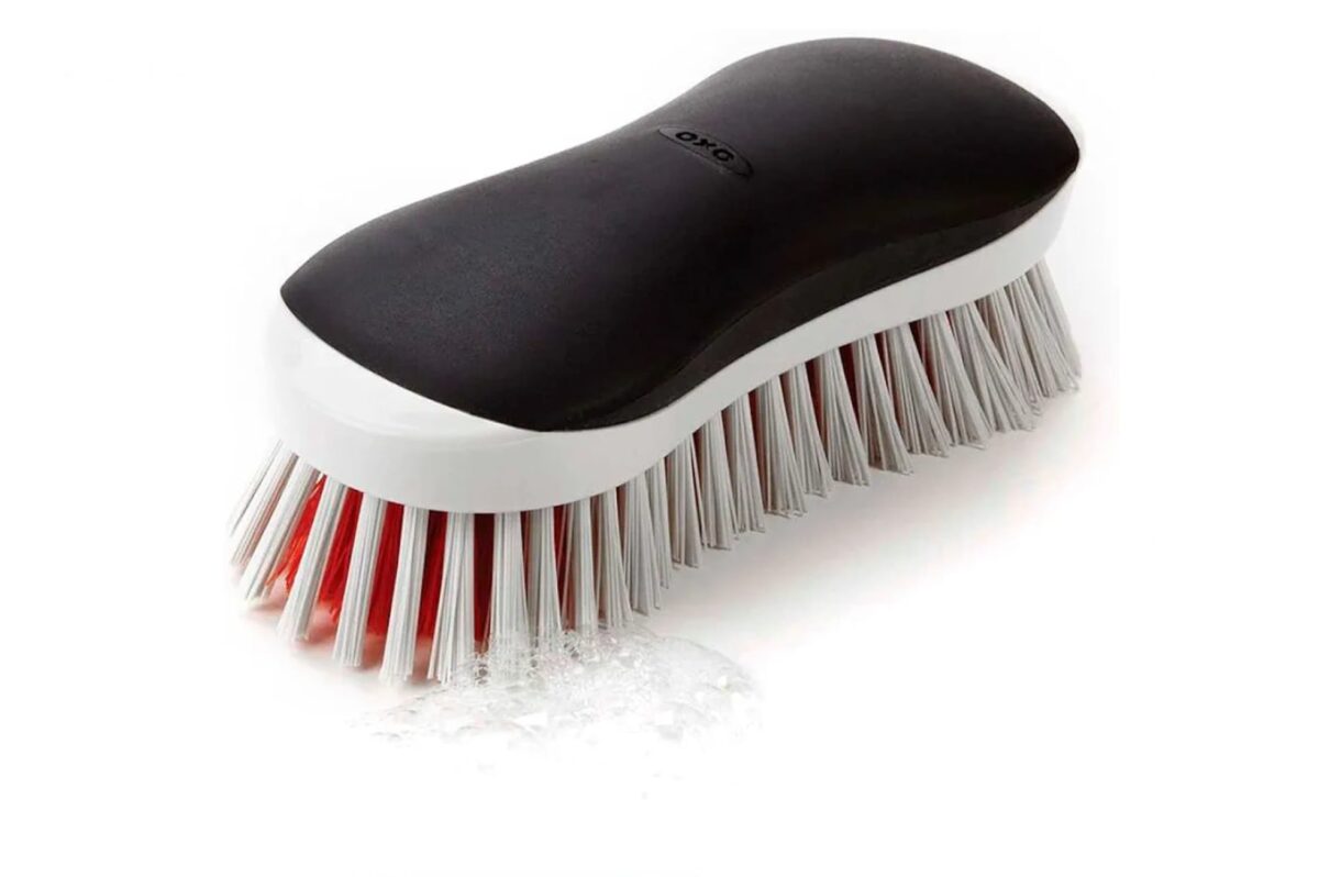 oxo scrub brusgh OXO Good Grip Heavy Duty Scrub Brush - Image 1